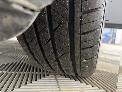 Used 2024 MAZDA MAZDA3 s image 12