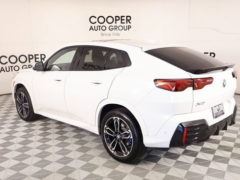 Used 2025 BMW X2 xDrive28i image 23