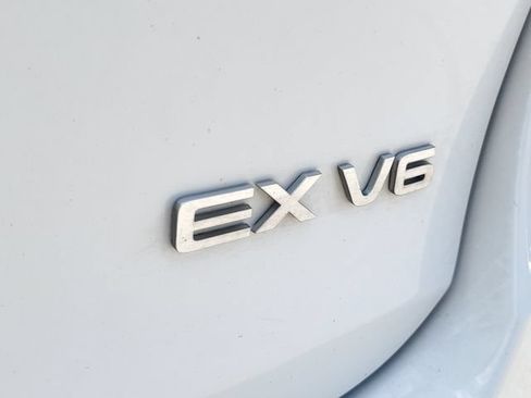 Used 2019 Kia Sorento EX AWD/4WD image 6