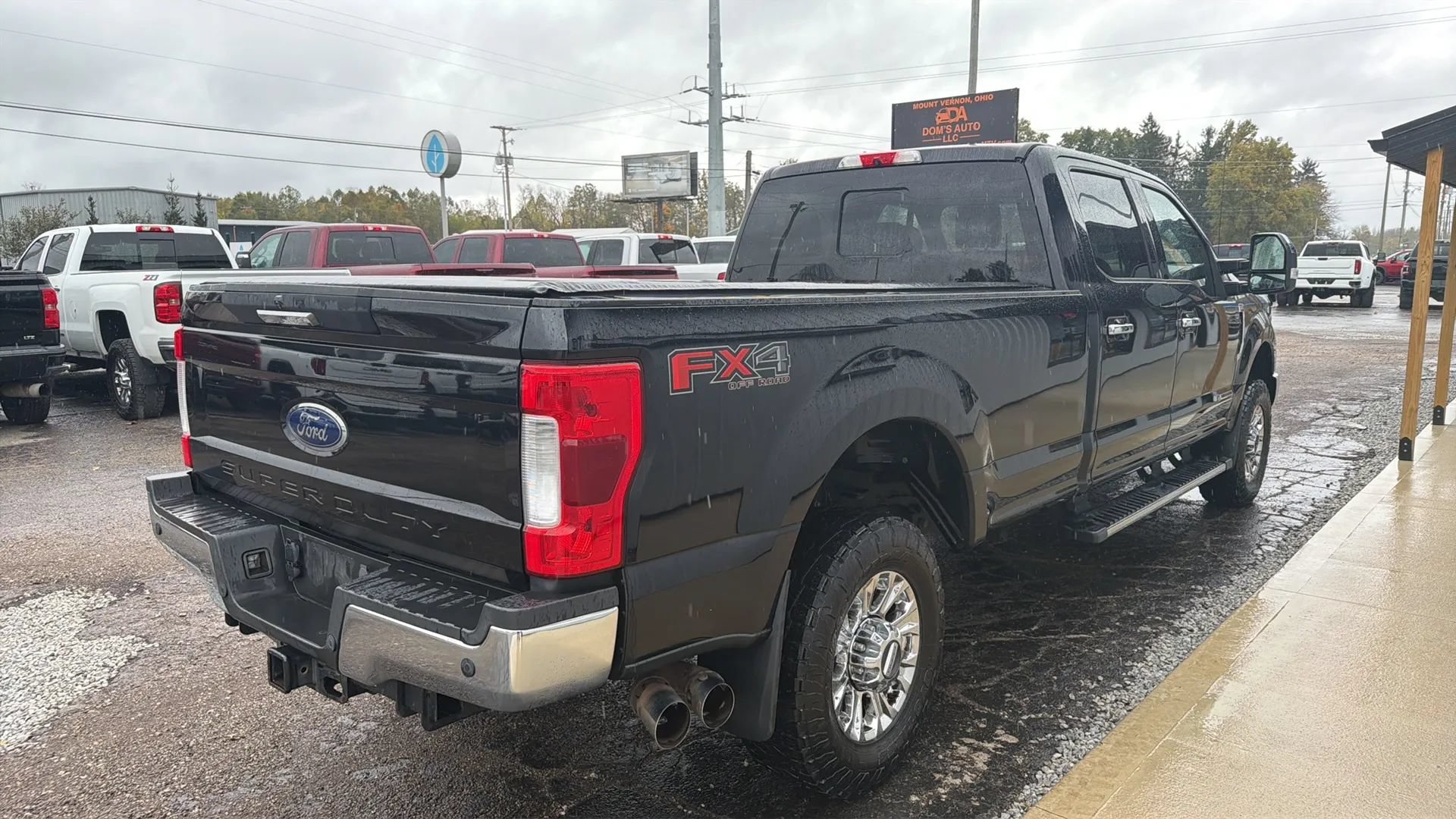 Used 2019 Ford F350 XLT w/ XLT Premium Package AWD/4WD image 5