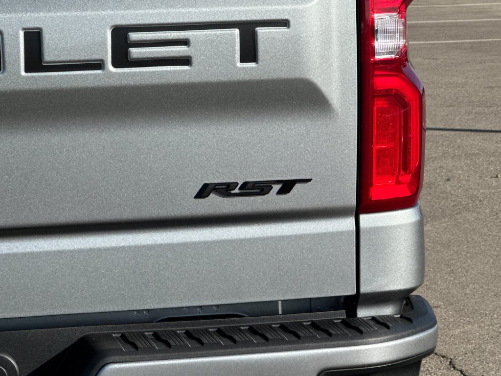 New 2026 Chevrolet Silverado 1500 RST w/ Convenience Package II AWD/4WD image 24