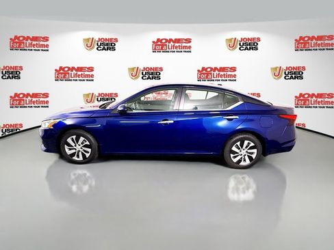 Used 2019 Nissan Altima 2.5 S FWD image 12