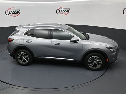 Used 2023 Buick Envision Essence image 22