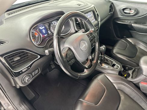 Used 2021 Jeep Cherokee Altitude image 9