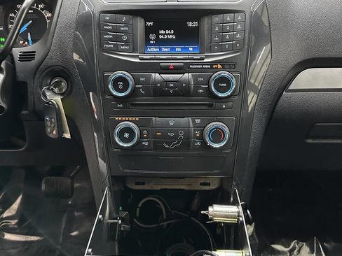 Used 2018 Ford Explorer Police Interceptor Utility AWD image 25