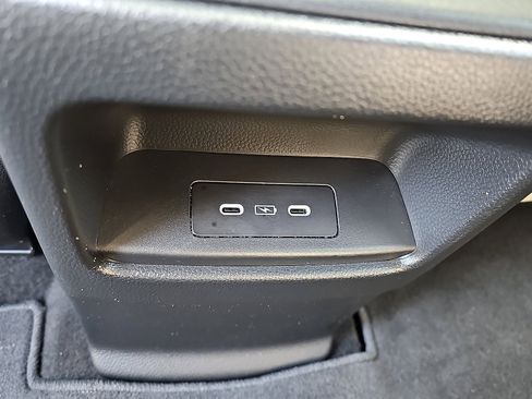 Used 2024 Honda CR-V EX-L image 11