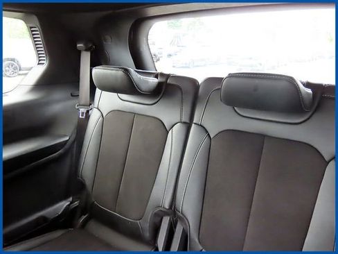 Used 2023 Jeep Grand Cherokee L Laredo AWD/4WD image 11