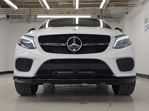Used 2019 Mercedes-Benz GLE 43 AMG 4MATIC Coupe image 3