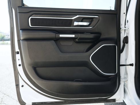 Used 2023 RAM 1500 Laramie AWD/4WD image 31