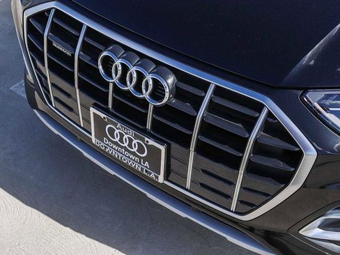 Used 2023 Audi Q5 2.0T Premium w/ Convenience Package AWD/4WD image 8