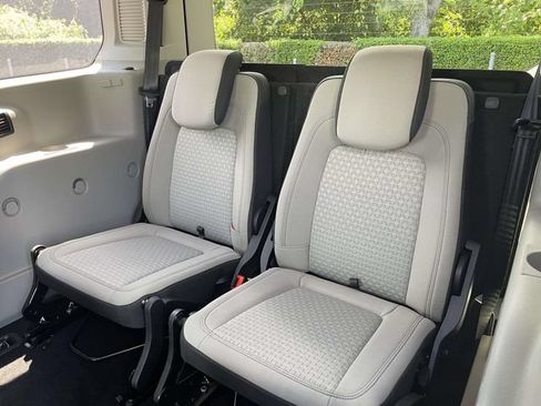 Used 2023 Ford Transit Connect XLT FWD image 24