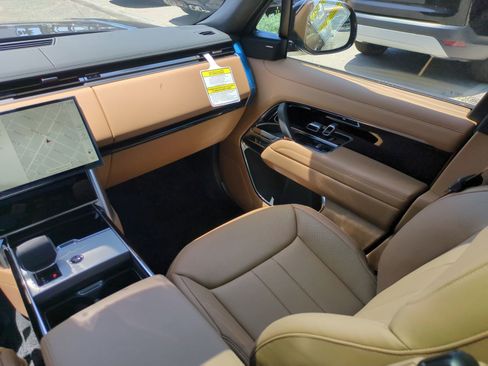 New 2026 Land Rover Range Rover SE AWD/4WD image 27