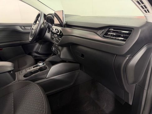 Used 2025 Ford Escape Active image 30