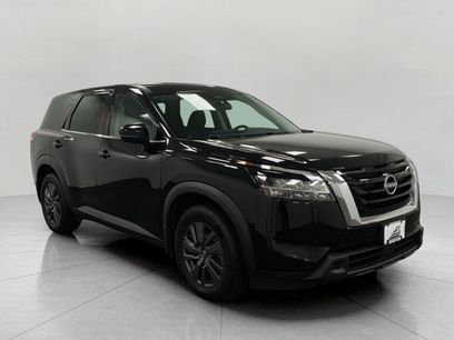 Used 2022 Nissan Pathfinder S
