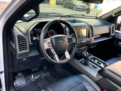 Used 2017 Ford F150 Raptor w/ Equipment Group 802A Luxury image 17