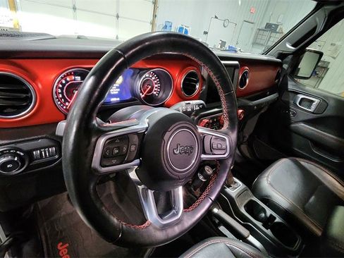 Used 2021 Jeep Wrangler Unlimited Rubicon image 10