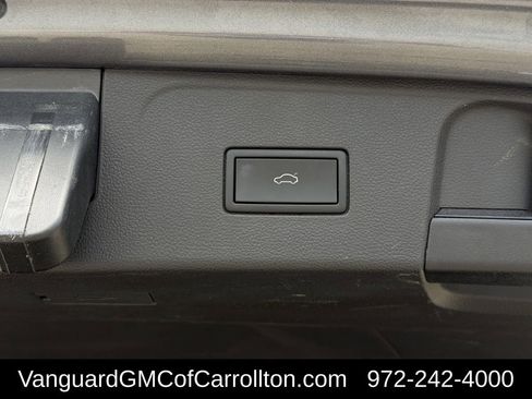 Used 2024 Volkswagen Atlas SEL Premium R-Line image 37