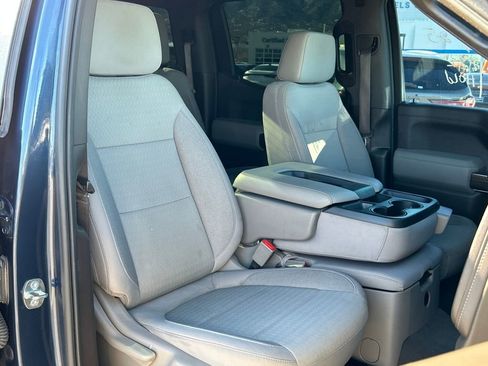 Used 2020 Chevrolet Silverado 1500 LT w/ Texas Edition image 15