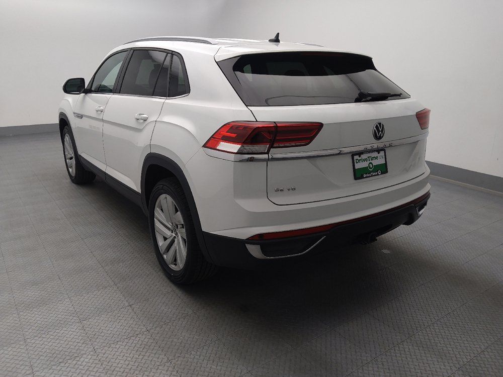 Used 2022 Volkswagen Atlas Cross Sport SE FWD image 6