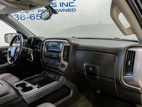 Used 2017 GMC Sierra 1500 SLT w/ All Terrain X Package AWD/4WD image 19
