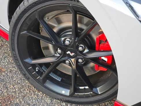 New 2025 Hyundai Elantra N image 20