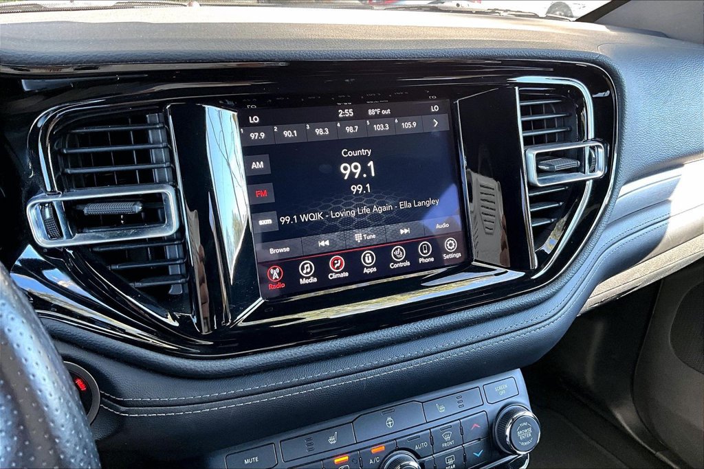 Used 2023 Dodge Durango SXT RWD image 15