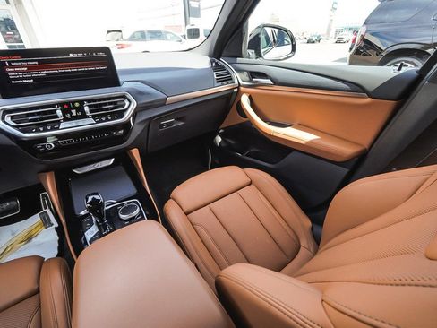 Used 2024 BMW X4 xDrive30i w/ Premium Package AWD/4WD image 47