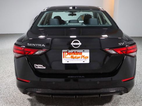 Used 2024 Nissan Sentra SV w/ All-Weather Package FWD image 8