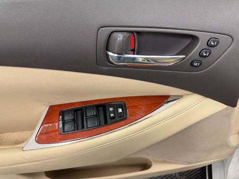 Used 2011 Lexus ES 350 FWD image 6