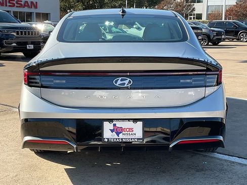 Used 2025 Hyundai Sonata SEL image 6