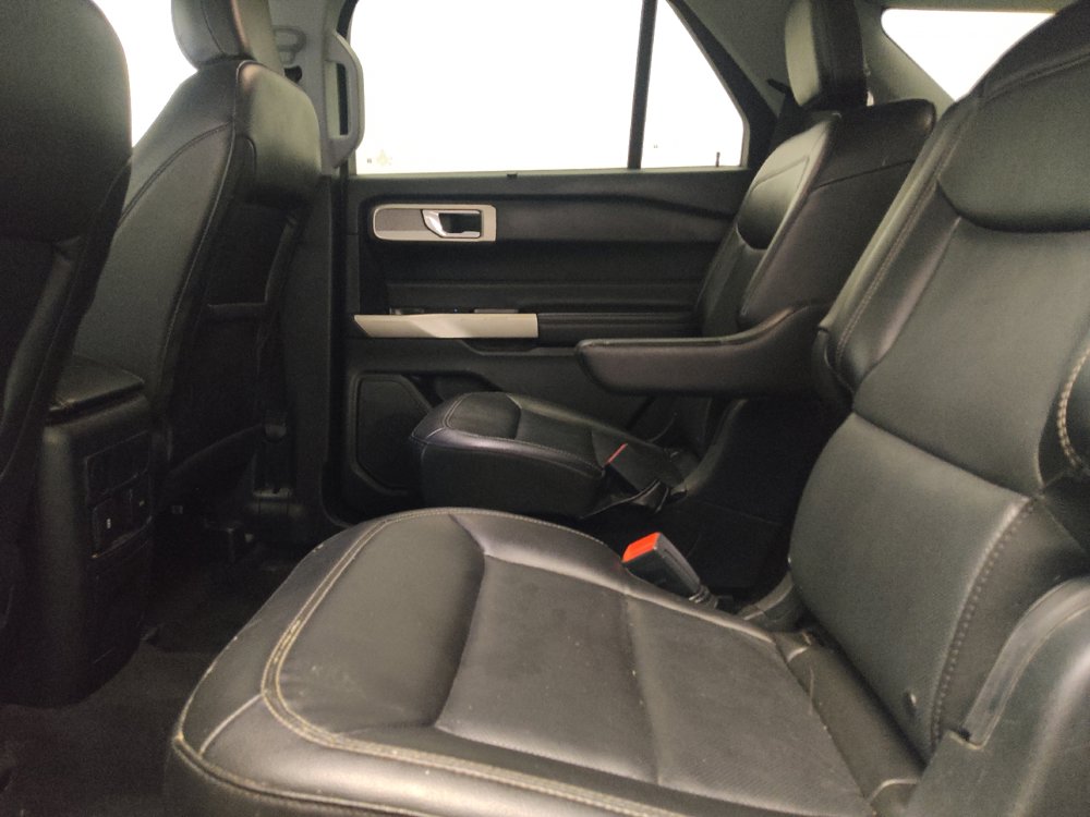 Used 2022 Ford Explorer Limited AWD/4WD image 18