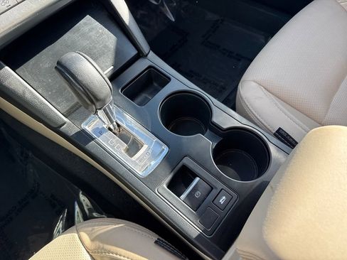 Used 2017 Subaru Legacy 3.6R Limited image 41