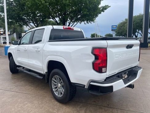 Used 2024 Chevrolet Colorado LT RWD image 7