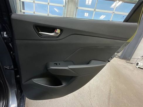 Used 2020 Hyundai Accent SEL image 21