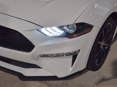 Used 2020 Ford Mustang Coupe w/ Equipment Group 101A RWD image 7