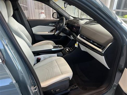 New 2026 BMW X1 xDrive28i w/ Technology Package image 14
