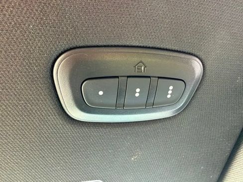 Used 2025 RAM 1500 Laramie w/ Night Edition AWD/4WD image 20