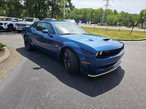 Used 2021 Dodge Challenger R/T Scat Pack RWD image 3