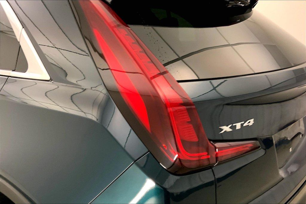 Used 2024 Cadillac XT4 Premium Luxury w/ Cold Weather Package FWD image 28