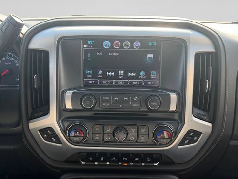 Used 2018 GMC Sierra 1500 SLT AWD/4WD image 19