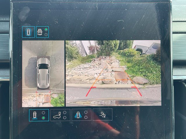 Used 2025 GMC Acadia Elevation FWD image 21
