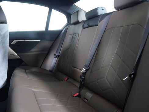 New 2026 BMW i5 eDrive40 w/ M Sport Package image 15