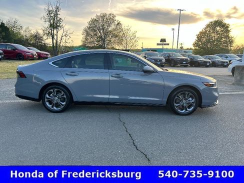 Used 2023 Honda Accord EX-L image 7