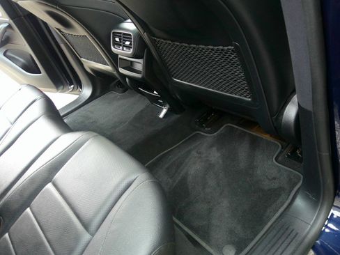 Used 2020 Mercedes-Benz GLE 350 4MATIC image 54