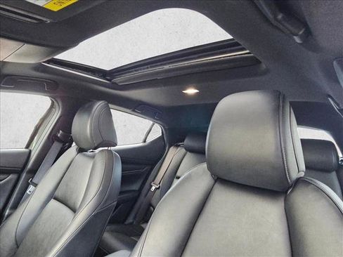 Used 2022 MAZDA MAZDA3 s image 15