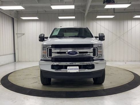 Used 2019 Ford F250 XLT AWD/4WD image 3