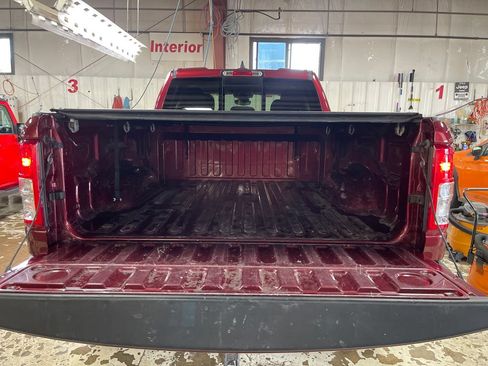 Used 2019 RAM 1500 Big Horn AWD/4WD image 22