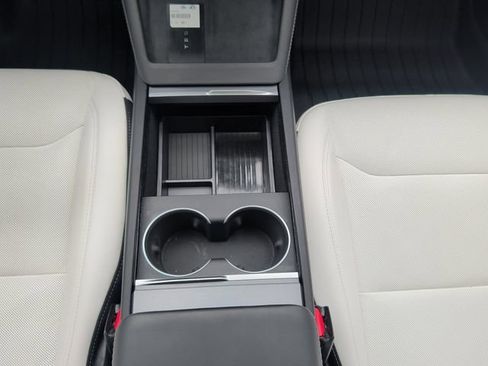 Used 2025 Tesla Model 3 Long Range image 11