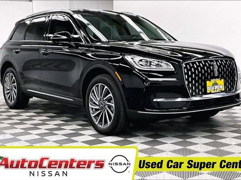 Used 2023 Lincoln Corsair Reserve w/ Equipment Group 201A AWD/4WD image 1
