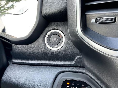 New 2026 RAM 1500 4x4 Crew Cab image 18